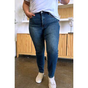 NWT Judy Blue Plus Size Tummy Control High Waist Slim Jeans